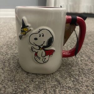 Rae Dunn peanuts mug